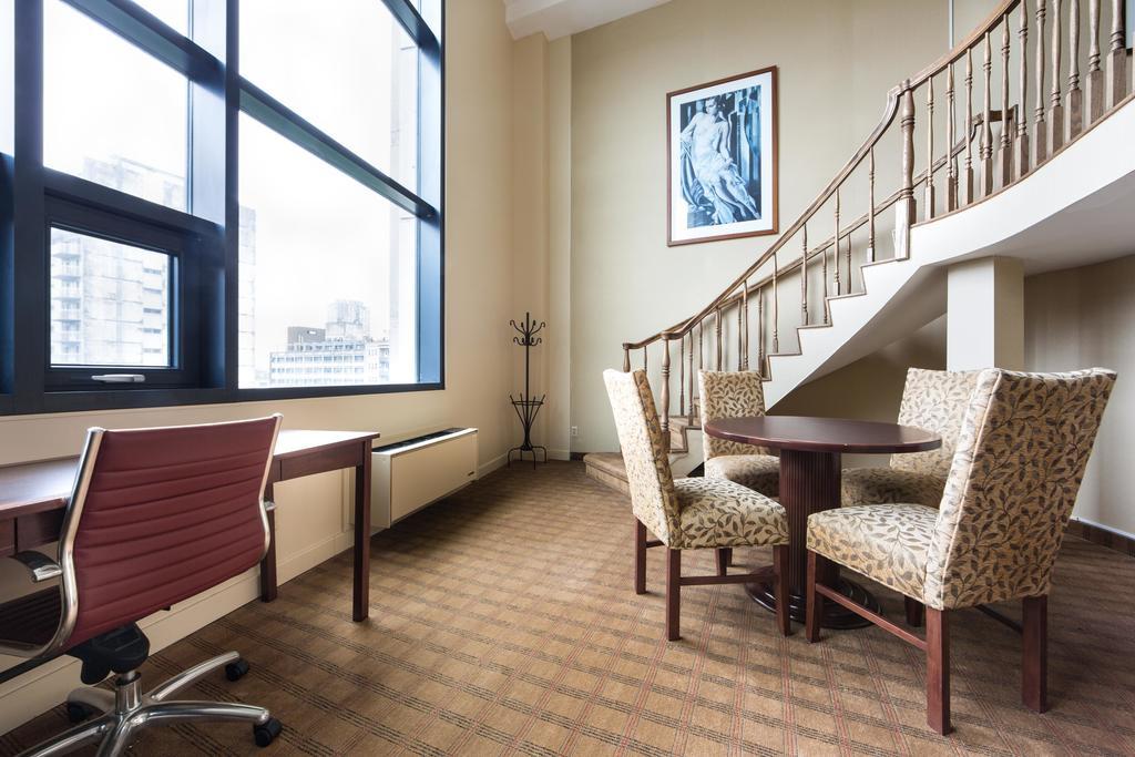 Four Points By Sheraton Montreal Centre-Ville — Photos 1
